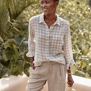 EXCELLENT CONDITION GARNET HILL LONG SLEEVE BLOUSE